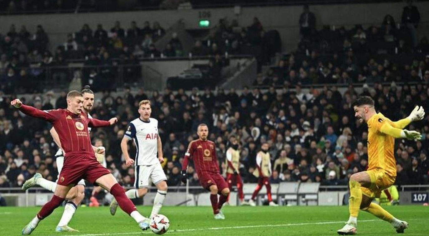 Ліон, Атлетік та Рейнджерс розгромили суперників, Тоттенгем внічию зіграв з Ромою: результати ЛЄ